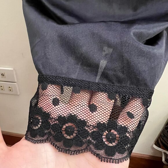 Vintage Black Lace Slip Dress - Picture 4 of 4